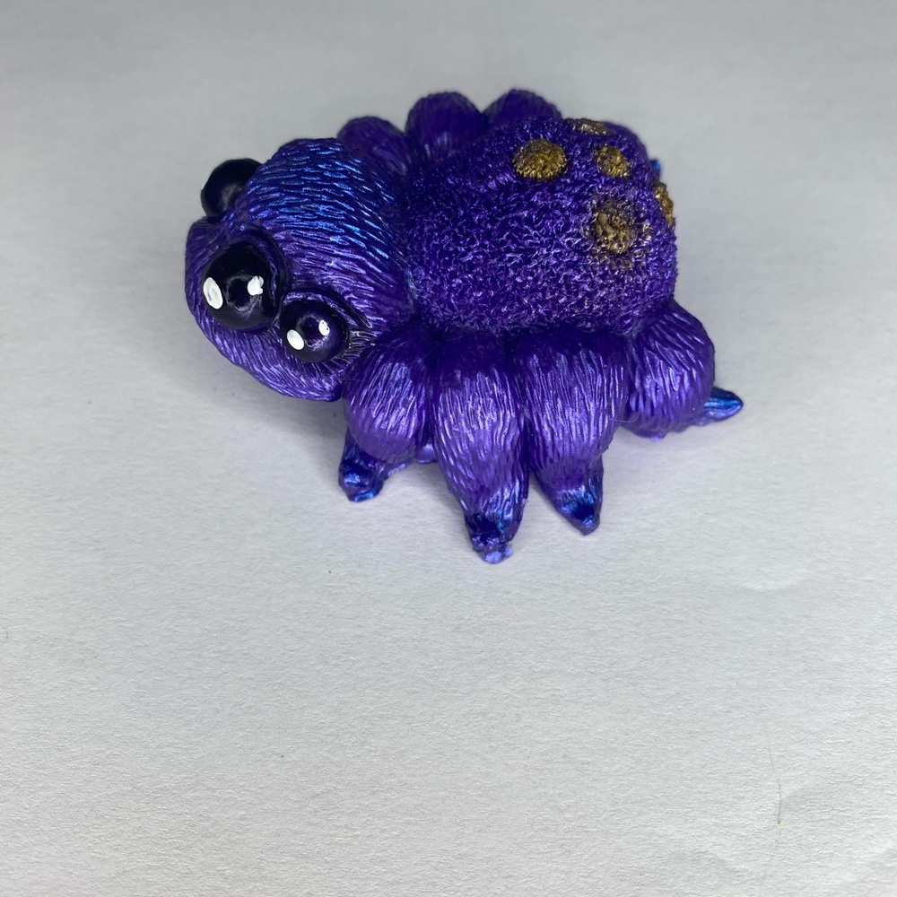 Spider Figure - Picture 2 of 4